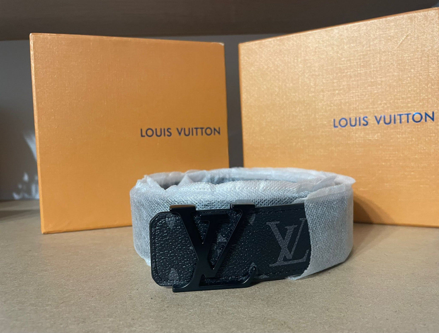 Curele LOUIS VUITTON | Calitate Premium