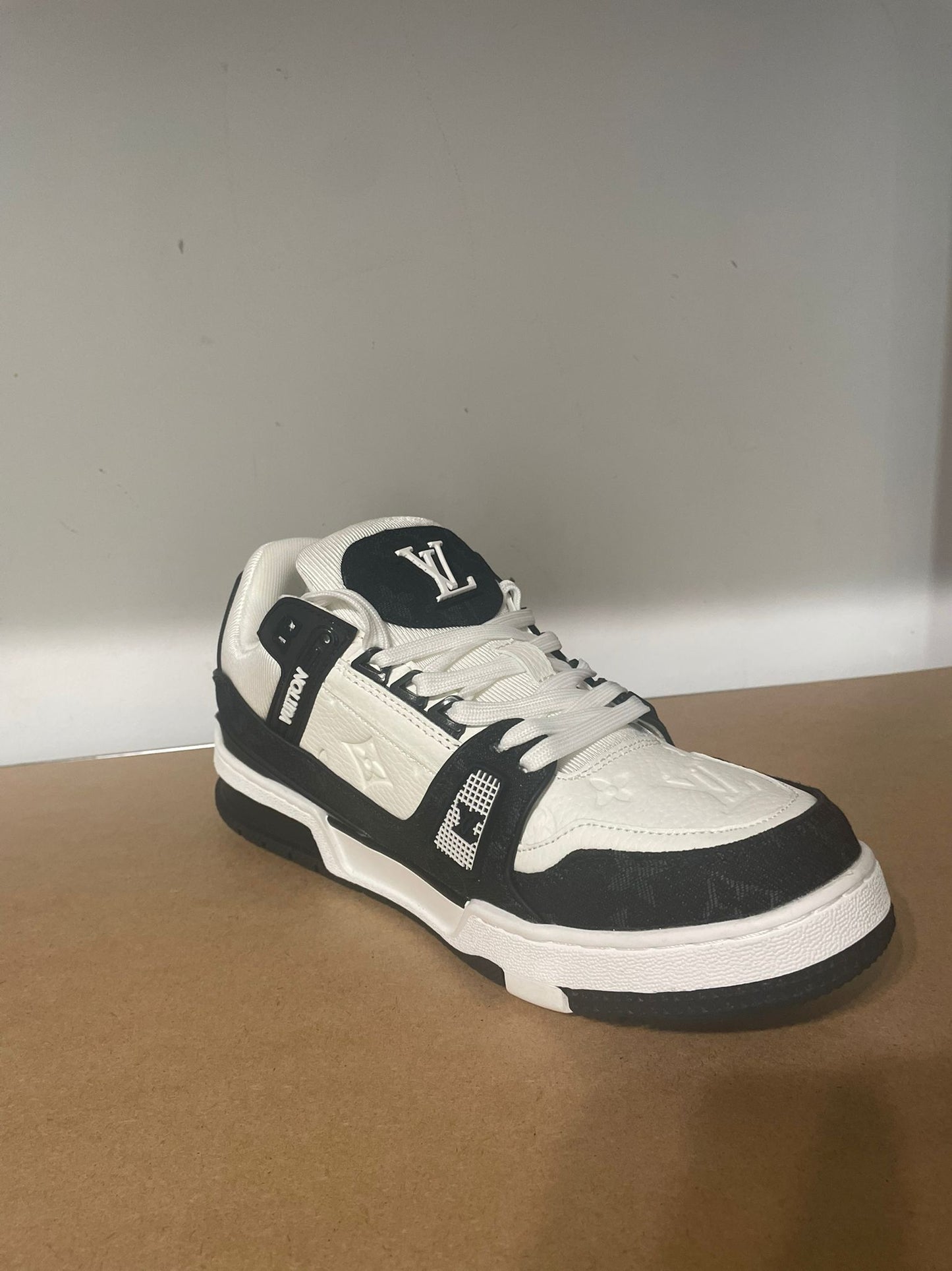 LOUIS VUITTON Trainner | Full Box