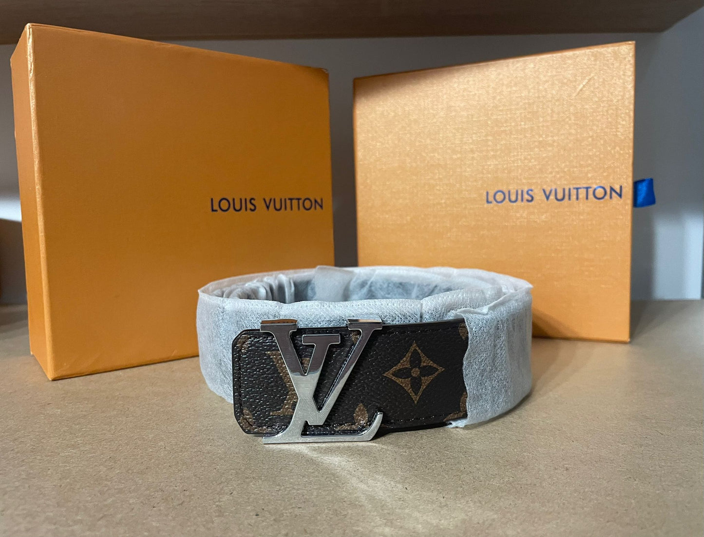 Curele LOUIS VUITTON | Calitate Premium